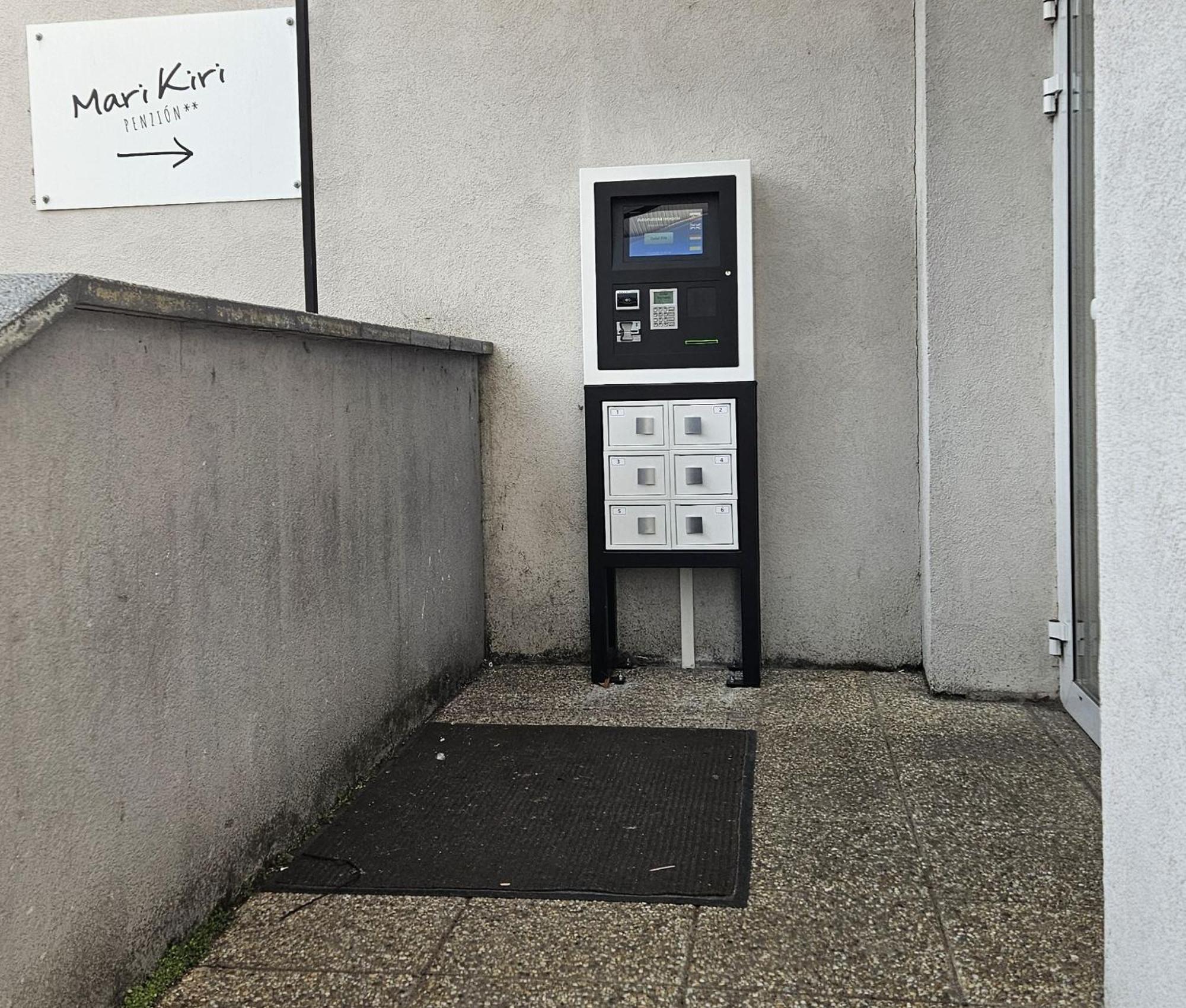 Mari Kiri Penzion Bratislava Dış mekan fotoğraf